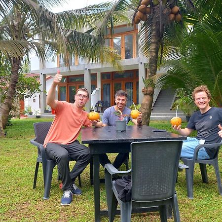 New Ocean Breeze Madiha Hotel Matara Ngoại thất bức ảnh