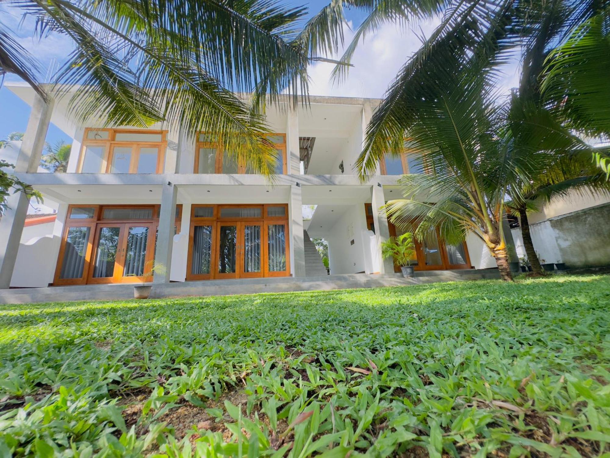 New Ocean Breeze Madiha Hotel Matara Ngoại thất bức ảnh